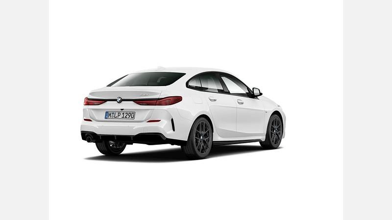 Używany BMW 218 Shadowline 136 KM (100 kW) 2021 Biel alpejska Coupe