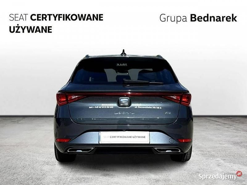 Używany Seat Leon 2024 Granatowy Kombi