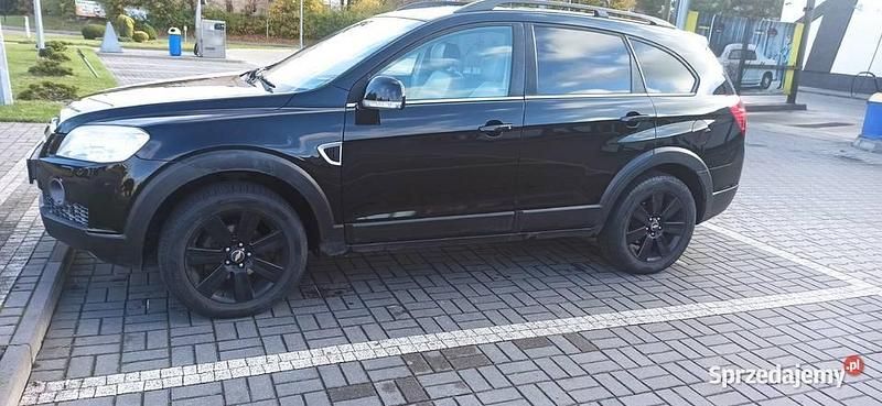 Czarny Używany 2007 Chevrolet Caprice SUV | 22 000 zł - Obraz 1/4