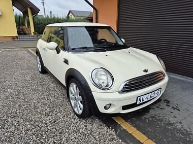 Inny kolor Używany 2010 Mini ONE Hatchback | 18 900 zł (Uczciwa cena) - Obraz 1/4