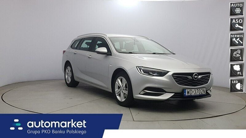 Srebrny Używany 2020 Opel Insignia Innovation Kombi | 50 850 zł (Uczciwa cena) - Obraz 1/4