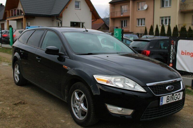 Czarny (metalik) Używany 2009 Ford Mondeo Kombi | 17 900 zł (Uczciwa cena) - Obraz 1/4