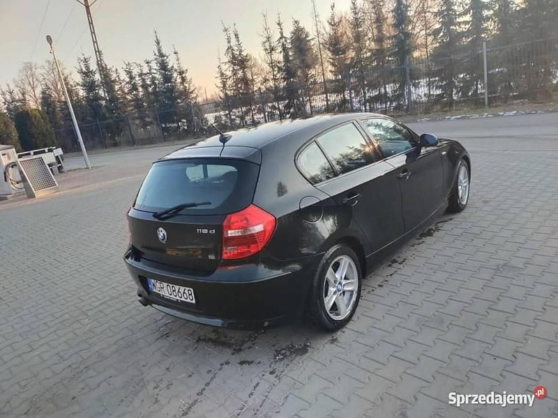Używany 2008 BMW 118 Hatchback | 14 800 zł (Uczciwa cena) - Obraz 1/4