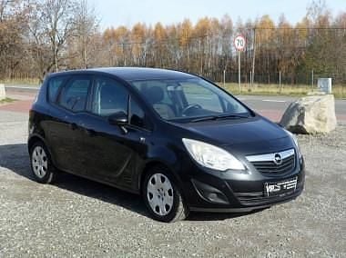 Czarny (metalik) Używany 2013 Opel Meriva Minivan | 20 900 zł (Dobra cena) - Obraz 1/4