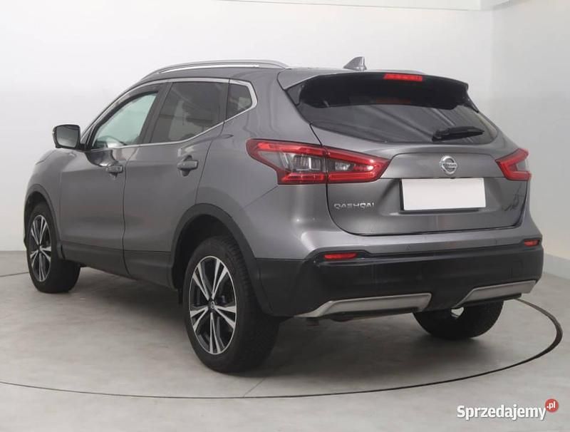 Używany Nissan Qashqai 2018 Szary SUV