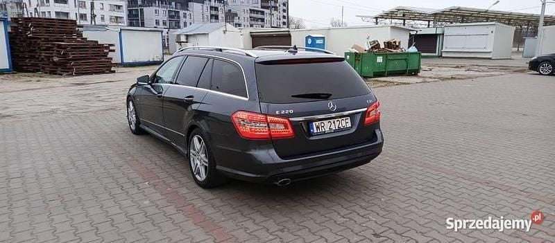 Używany Mercedes E220 AMG 2011