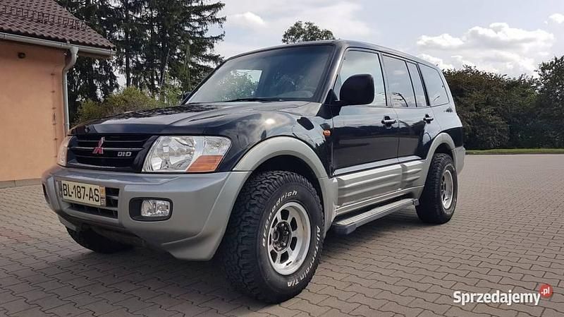 Używany Mitsubishi Pajero 2002 Czarny SUV