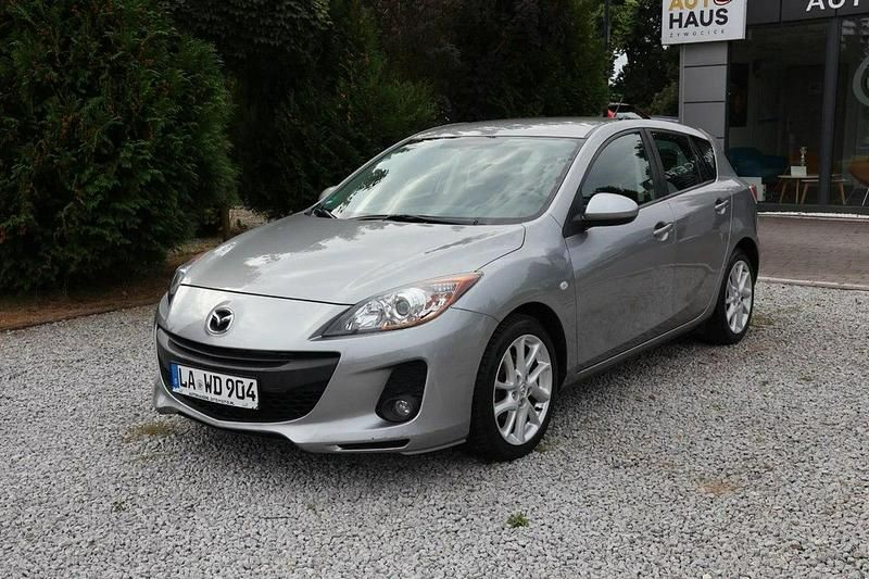 Używany Mazda 3 105 KM (77 kW) 2012 Szary Sedan/Limuzyna