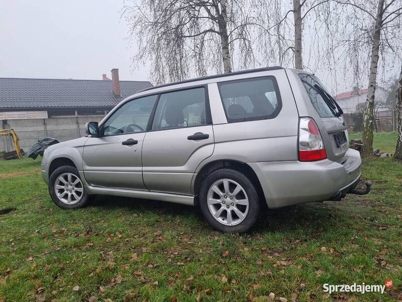 Używany 2006 Subaru Forester SUV | 14 500 zł - Obraz 1/4