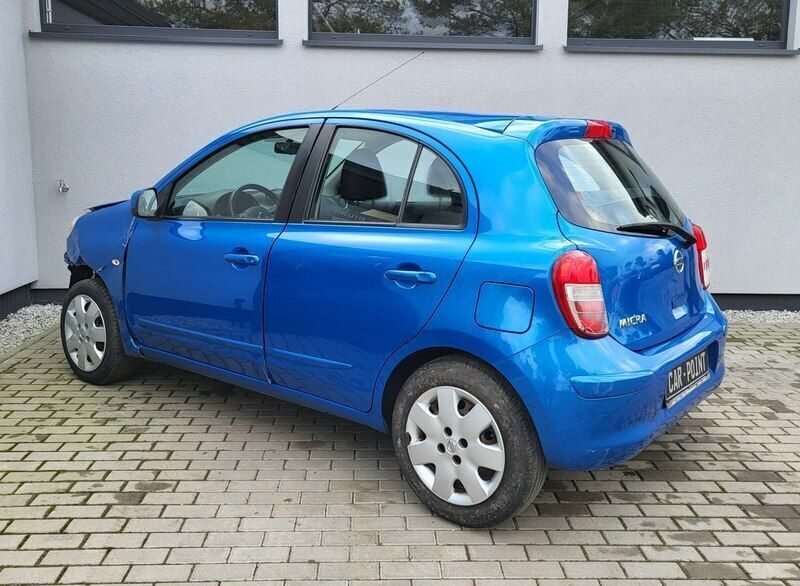 Używany Nissan Micra 80 KM (58 kW) 2011 Niebieski (metalik) Hatchback