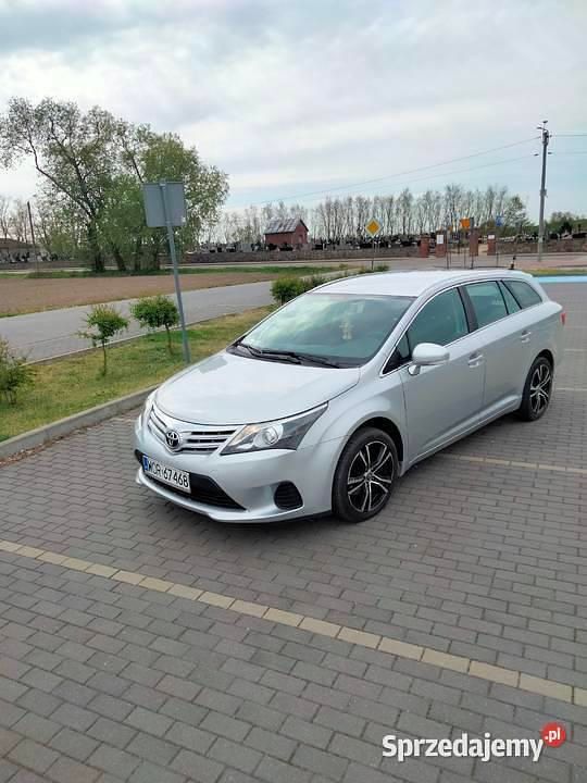 Srebrny Używany 2015 Toyota Avensis T2 Kombi | 29 500 zł - Obraz 1/4
