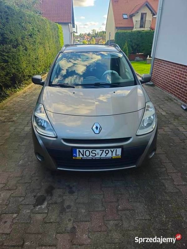 Używany Renault Clio GrandTour 2010 Beżowy Kombi