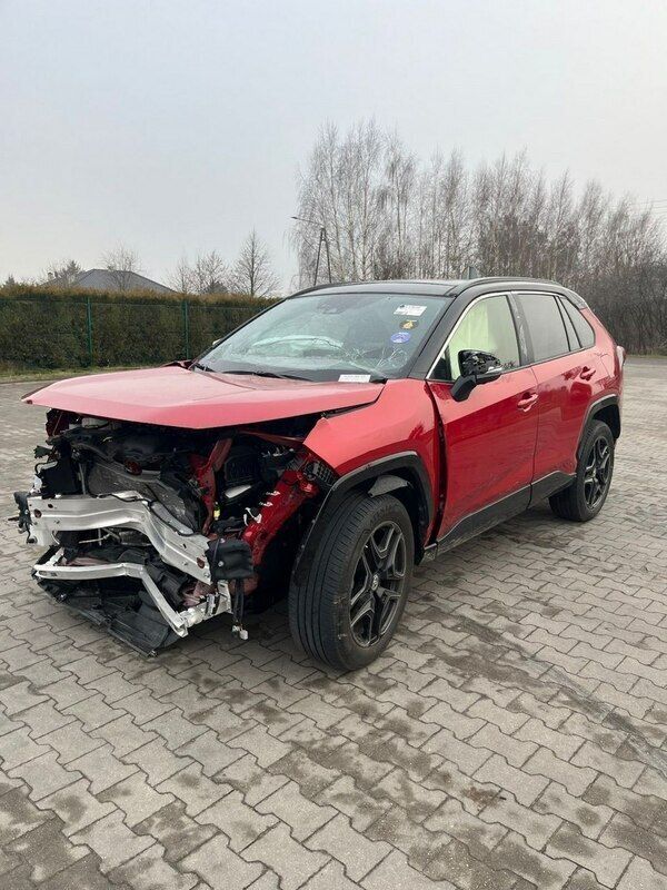 Bordowy Używany 2022 Toyota RAV4 SUV | 94 900 zł - Obraz 1/4