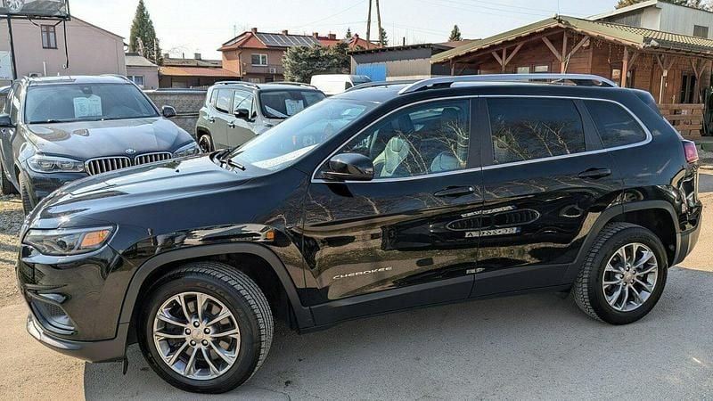 Używany Jeep Cherokee 182 KM (133 kW) 2018 Czarny SUV