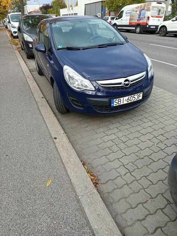 Używany Opel Corsa 2012 Niebieski Sedan/Limuzyna