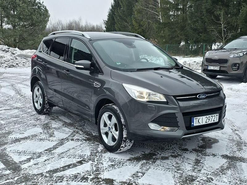 Używany Ford Kuga 150 KM (110 kW) 2016 Szary (metalik) SUV