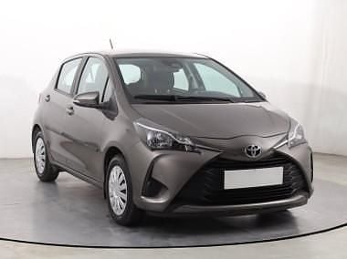 Szary Używany 2019 Toyota Yaris Hatchback | 47 999 zł (Uczciwa cena) - Obraz 1/4