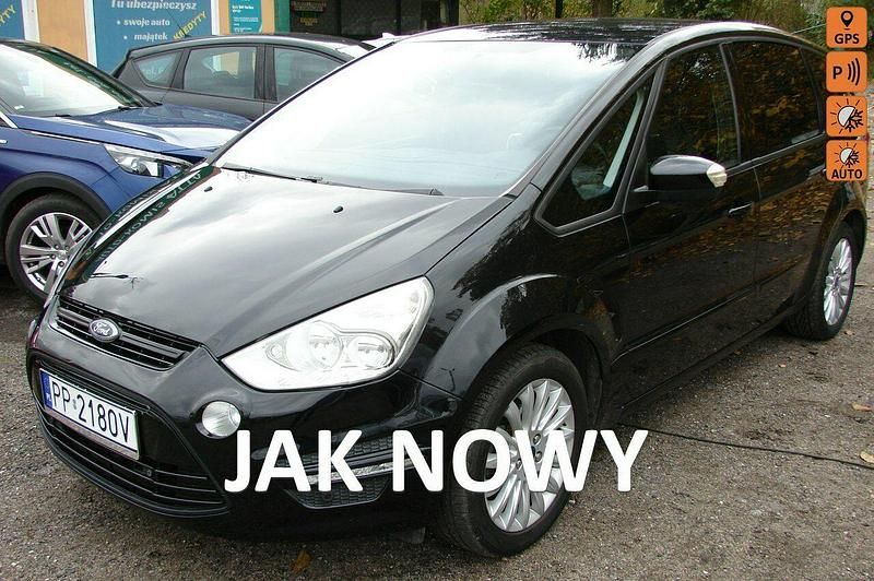 Czarny Używany 2014 Ford S-MAX S Minivan | 34 900 zł (Uczciwa cena) - Obraz 1/4