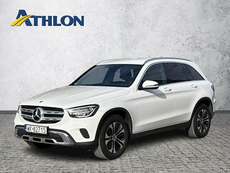 Biały Używany 2022 Mercedes GLC300 SUV | 150 000 zł (Uczciwa cena) - Obraz 1/4