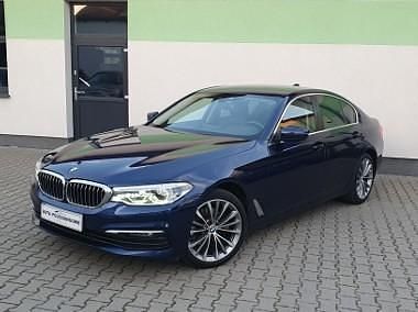 Niebieski Używany 2020 BMW 520 Sport Line Sedan/Limuzyna | 99 999 zł - Obraz 1/4