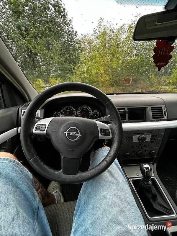 Używany 2005 Opel Vectra | 1550 zł (Super Cena) - Obraz 1/4