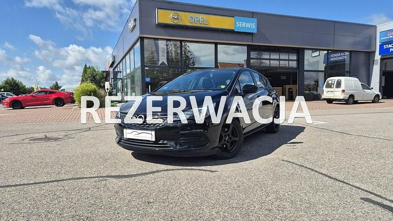 Czarny Używany 2020 Opel Astra Hatchback | 43 900 zł (Uczciwa cena) - Obraz 1/4