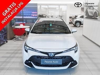 Biały Używany 2023 Toyota Corolla Comfort Kombi | 118 840 zł (Dość drogi) - Obraz 1/4