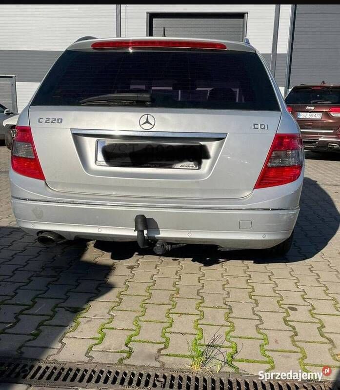 Srebrny Używany 2011 Mercedes C220 Kombi | 10 999 zł - Obraz 1/4