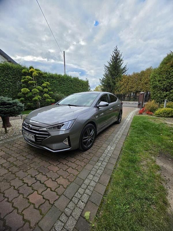 Szary Używany 2020 Hyundai Elantra Sedan/Limuzyna | 63 000 zł (Uczciwa cena) - Obraz 1/4