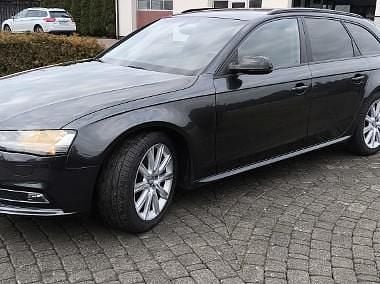 Czarny Używany 2013 Audi A4 S-Line Kombi | 36 900 zł (Dobra cena) - Obraz 1/4