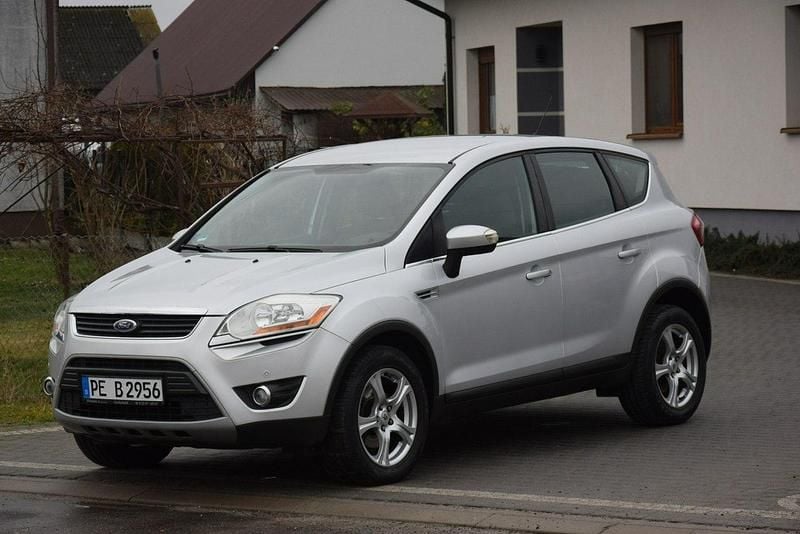 Używany Ford Kuga 140 KM (102 kW) 2012 Srebrny SUV