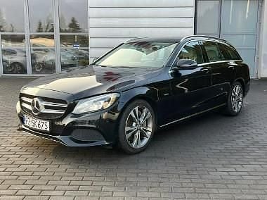 Używany Mercedes E350 Avantgarde 279 KM (205 kW) 2016 Czarny Kombi