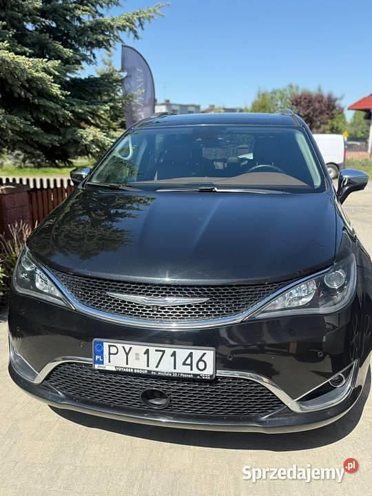 Używany 2017 Chrysler Pacifica SUV | 98 000 zł - Obraz 1/4