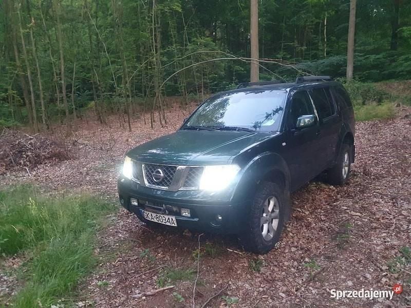 Zielony Używany 2005 Nissan Pathfinder SUV | 34 900 zł - Obraz 1/4