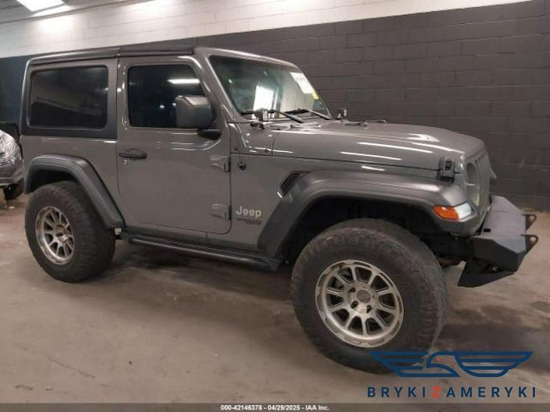 Szary Używany 2019 Jeep Wrangler SUV | 67 380 zł - Obraz 1/3
