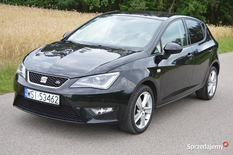 Czarny Używany 2016 Seat Ibiza FR Hatchback | 24 900 zł (Dobra cena) - Obraz 1/4
