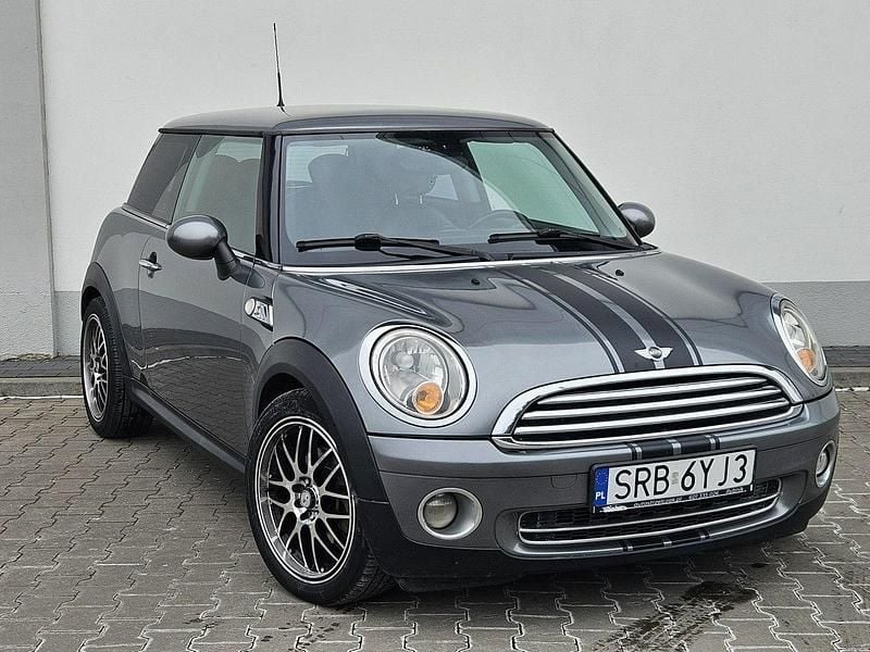 Używany Mini Cooper 122 KM (89 kW) 2010 Szary Hatchback