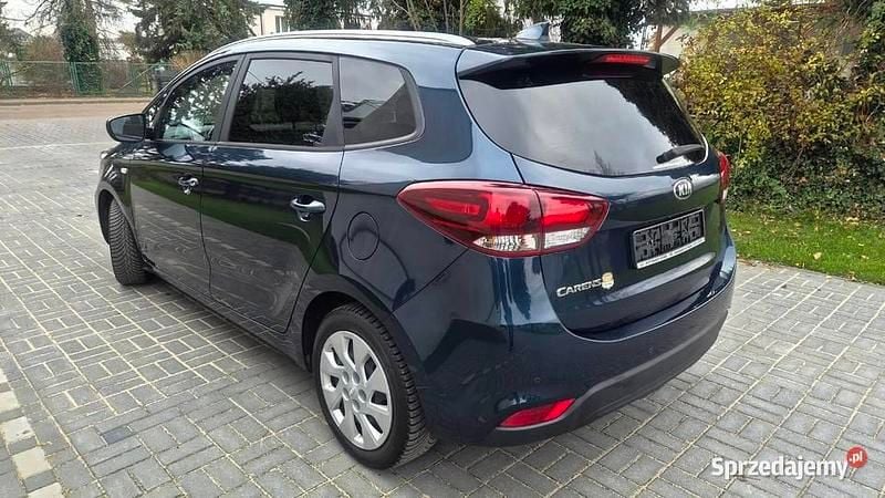 Używany Kia Carens 2018 Granatowy Minivan
