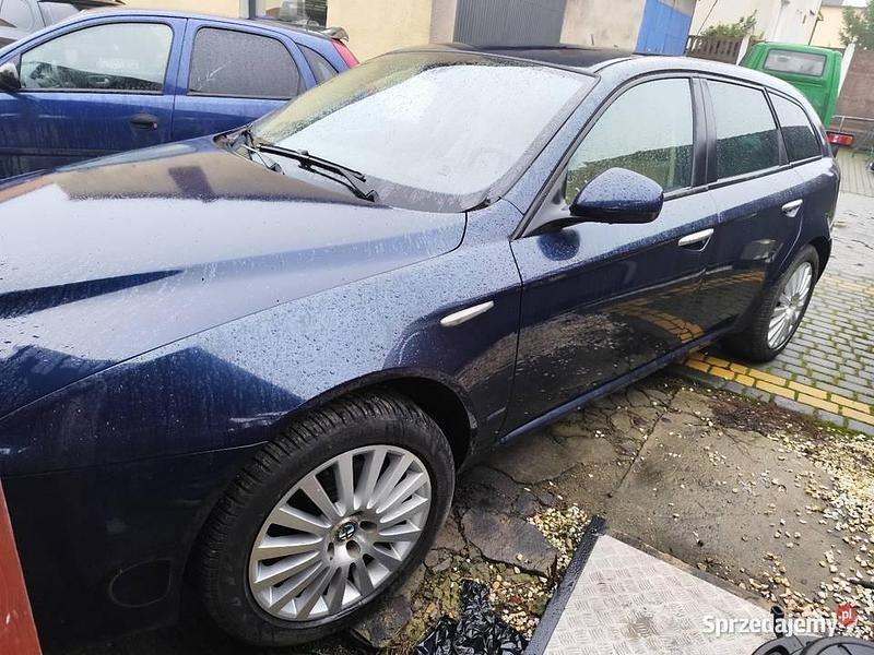 Używany Alfa Romeo 159 2007 Granatowy Kombi