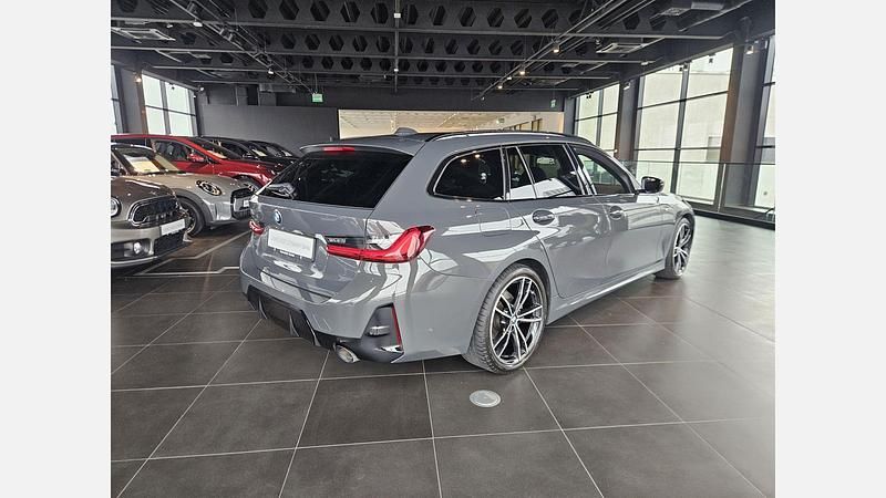 Używany BMW 320 Shadowline 190 KM (139 kW) 2023 Dravit grey metallic metalizowany Kombi