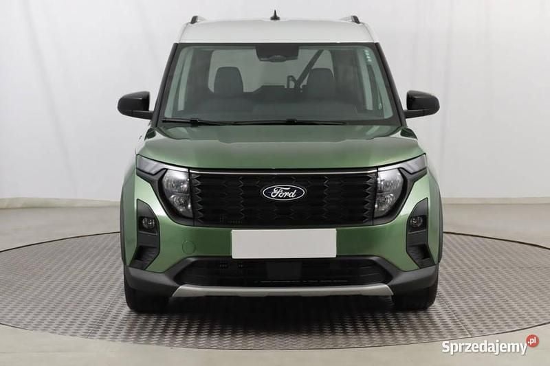 Zielony Używany 2024 Ford Tourneo Pickup | 97 999 zł (Super Cena) - Obraz 1/4