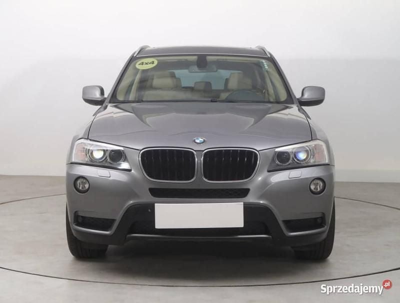 Srebrny Używany 2011 BMW X3 SUV | 46 999 zł (Dość drogi) - Obraz 1/4