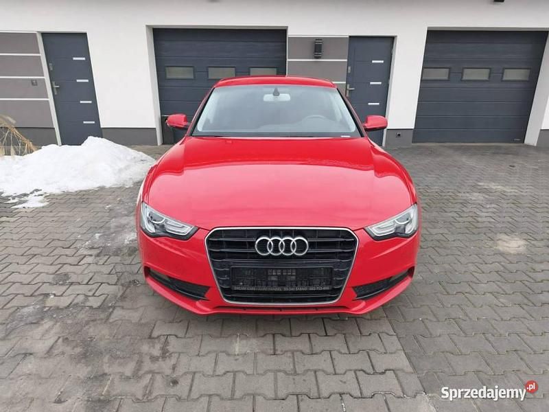 Używany Audi A5 Sportback 177 KM (130 kW) 2013 Czerwony Hatchback