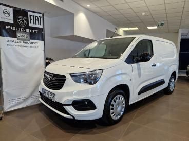 Biały Używany 2021 Opel Combo Enjoy Minivan | 65 067 zł (Uczciwa cena) - Obraz 1/4