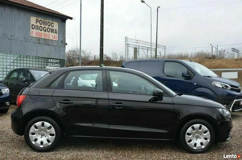 Używany Audi A1 86 KM (63 kW) 2013 Czarny Hatchback