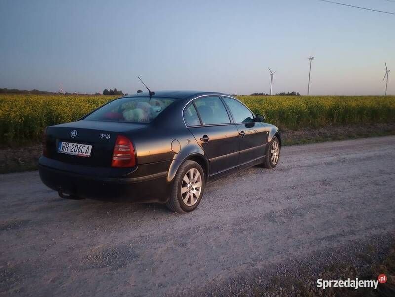 Używany Skoda Superb 2003 Sedan/Limuzyna