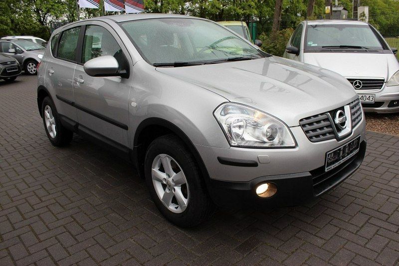 Używany Nissan Qashqai 106 KM (77 kW) 2007 Złoty (metalik) SUV