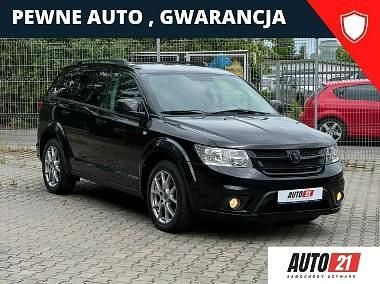 Czarny Używany 2013 Fiat Freemont SUV | 39 900 zł (Uczciwa cena) - Obraz 1/4