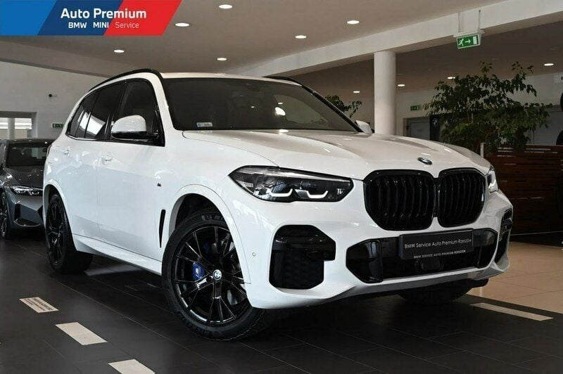 Biały (metalik) Używany 2021 BMW X5 SUV | 262 900 zł (Dość drogi) - Obraz 1/4