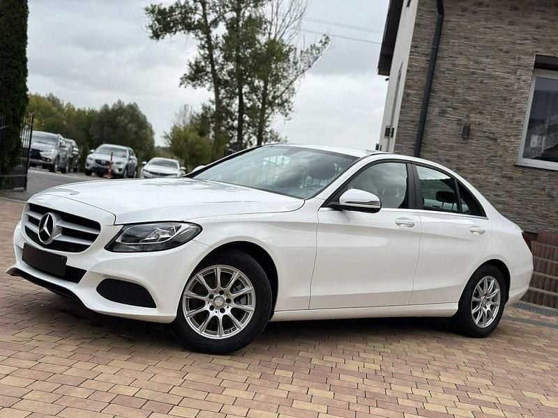 Biały Używany 2016 Mercedes C200 Sedan/Limuzyna | 55 000 zł (Super Cena) - Obraz 1/4